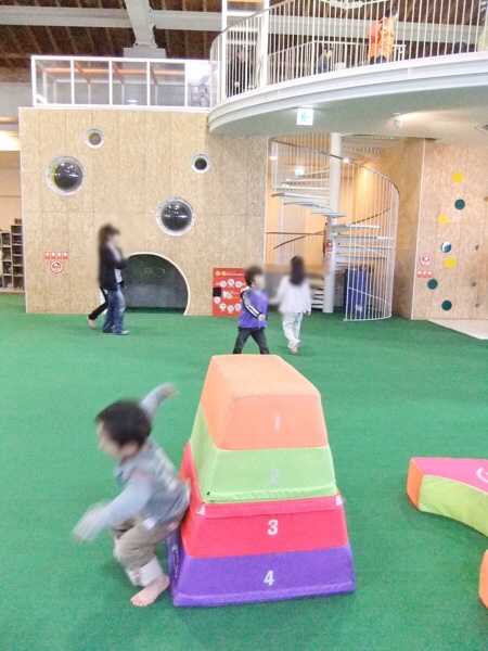 決定版 北海道のすごい公園一覧 おすすめ14選 国内最大クラスの遊具や屋内の遊び場なども
