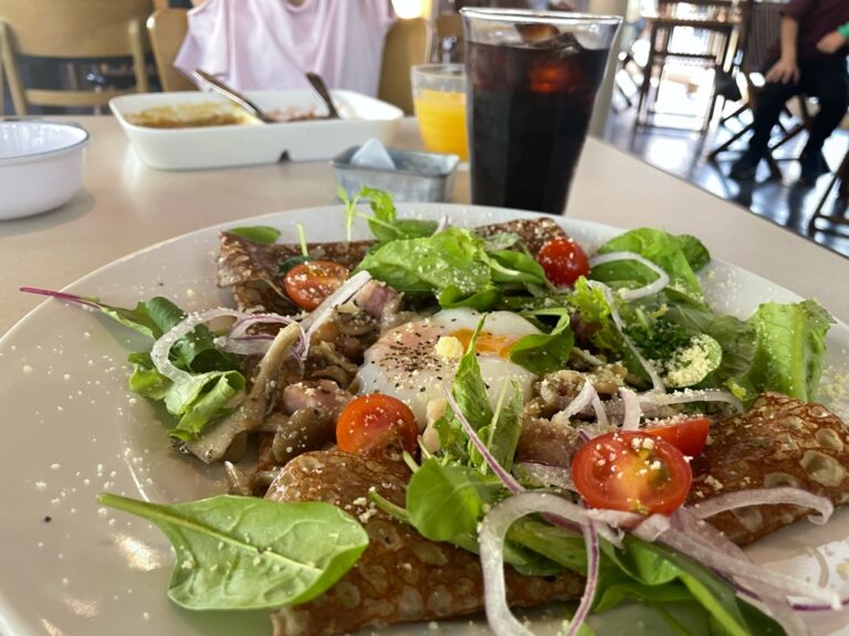 「水辺のカフェテラス」居心地がいい!ランチ・子連れもOK!鬼怒川温泉駅から徒歩5分 しょうラヂオ。 「水辺のカフェテラス」居心地がいい!ランチ・子連れもOK!鬼怒川温泉駅から徒歩5分 しょうラヂオ。