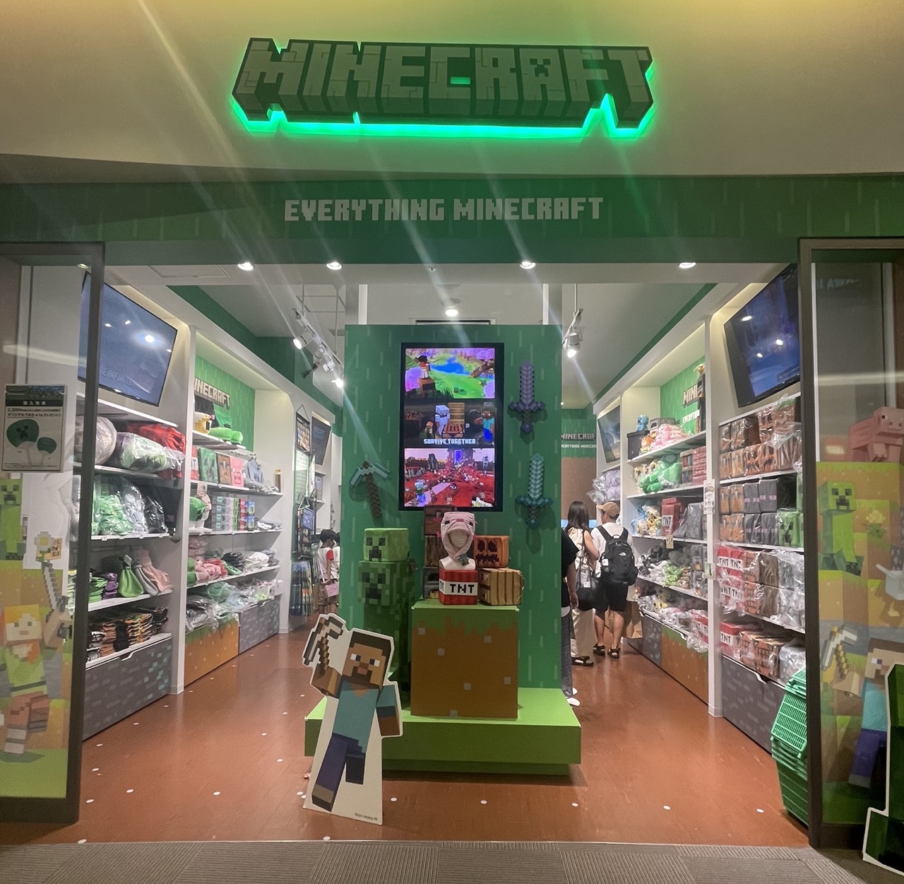 マインクラフト専門店がかわいい！マイクラのグッズが大集合！「EVERYTHING MINECRAFT」 |お台場 - たびのおと